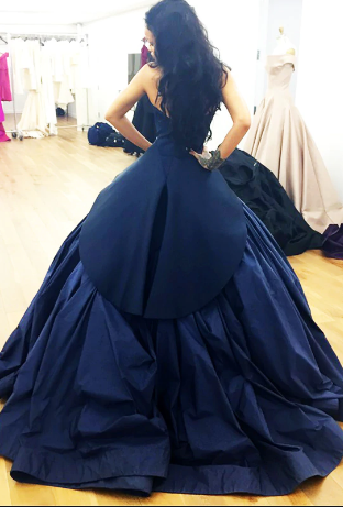rihanna off the shoulder dress Rihanna Fenty Style: 6 Times the Singer Rocked Off-the-Shoulder Pieces