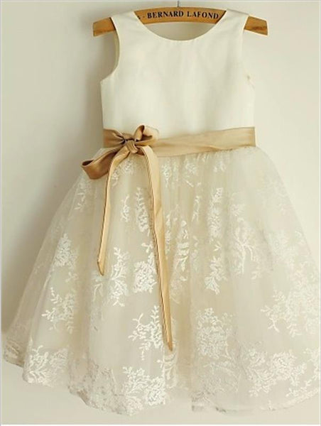 Lace Princess Scoop Tea Length Flower Girl Dresses With Bowknot