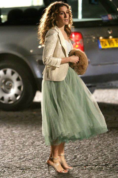 Carrie Bradshaw Beige Blazer in Film Sex and the City Outfit
