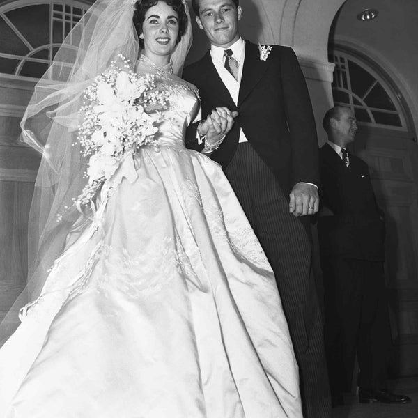 Elizabeth Taylor Wedding Dress  Long Sleeves Off Shoulder Bridal Gown Dress
