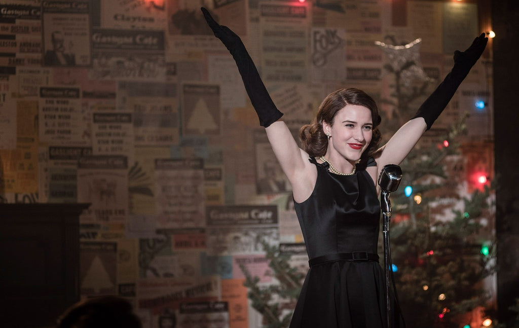 rachel brosnahan black dress Rachel on stage of the 30th Annual Critics Choice Awards tonight : Getty Images #rachelbrosnahan #criticschoiceawards