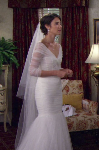 Robin Scherbatsky Dress Off Shoulder Mermaid Wedding Dress in How I Met Your Mother