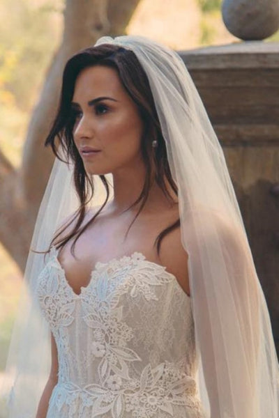 White Demi Lovato Bridal Gown Lace Wedding Strapless Layered Celebrity Dress Replica