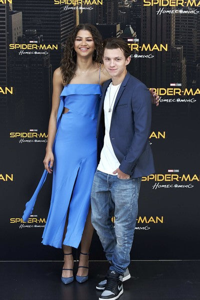 Blue Zendaya Coleman Spaghetti Straps Asymmetrical Dress Waist Cutout Prom Celebrity Evening Dress 'Spider-Man Homecoming' photocall