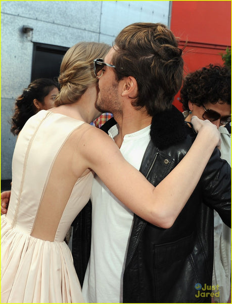 Pink Taylor Swift Knee Length Sleeveless Prom Celebrity Dress Dr. Seuss The Lorax Premiere