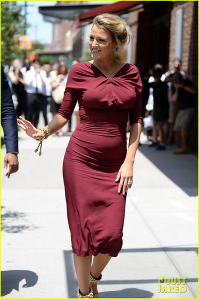 Burgundy Blake Lively Pregnant Maternity Dress Half Sleeve Prom Celebrity Formal Dress Online