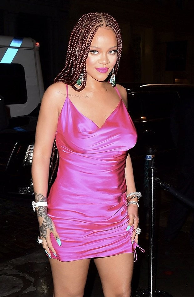 fenty pink dress Rihanna Teaches Us How To Wear Pink In Autumn During Fenty Beauty Tour
