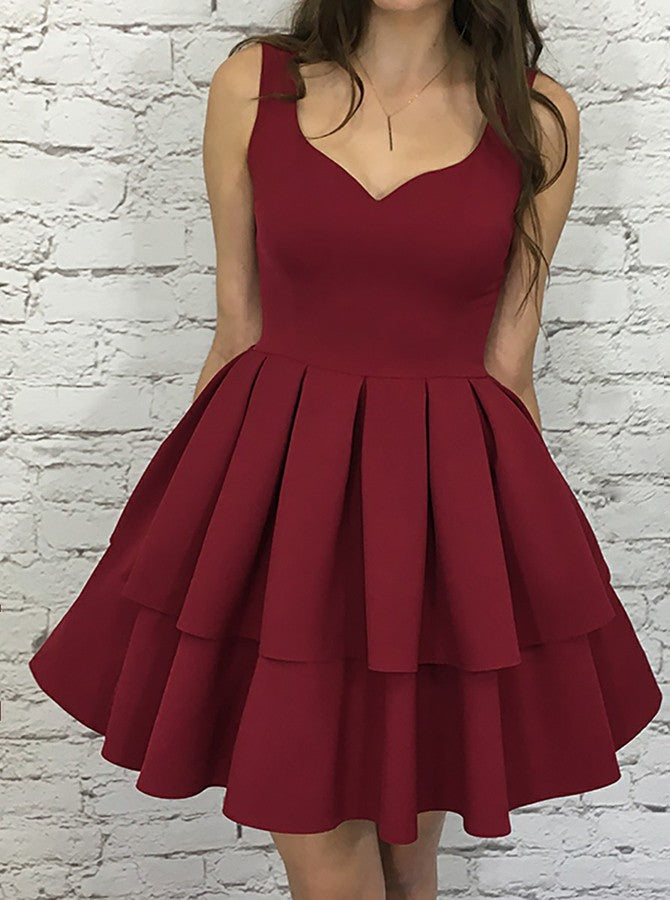 Burgundy Straps V-neck Pleats Short Homecoming Dresses