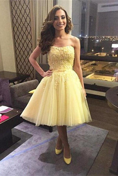 Yellow Sweetheart Strapless Lace Applique Tulle Homecoming Dresses