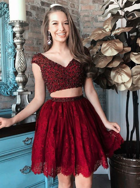 Red Lace Two Piece V-Neck Cap Sleeves Short Homecoming Dresses with Bead Belt
