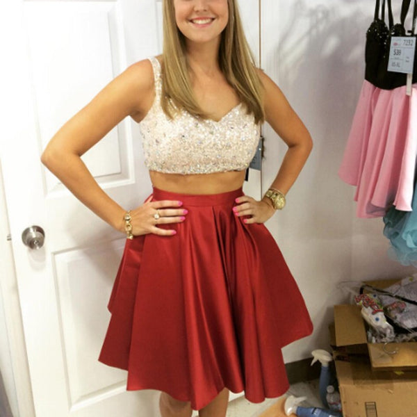 Red Two Piece V-neck Pleat Short Homecoming Dresses With Sequined