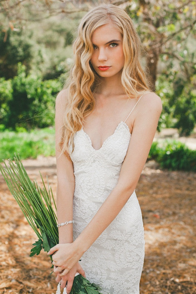 Lace Custom Size Bridal Wedding Dress, Spaghetti Straps Backless Beach –  Hoprom