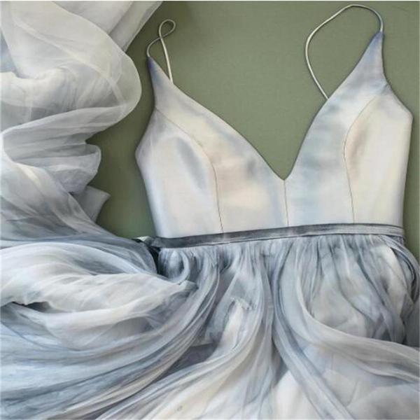 Spaghetti Straps V Neck Simple Prom Dresses Long Tulle Evening Dresses