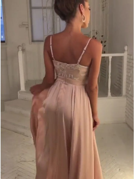 Spaghetti Straps Champagne Appliques Stain Prom Dresses With Slit Evening Dresses