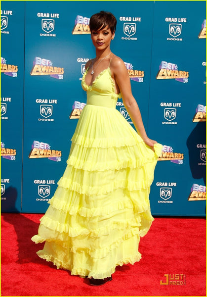 Yellow Rihanna Chiffon V Neck Empire Waist Dress Best Prom Red Formal Carpet Dress BET Awards