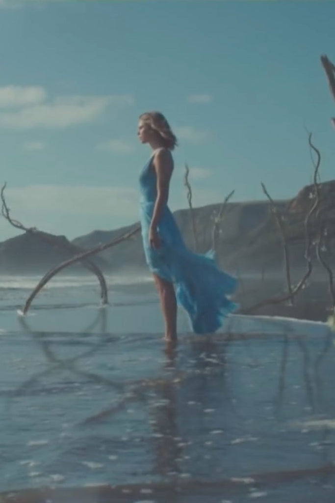 Blue Taylor Swift V Neck Dress Halter Prom Celebrity Dress 'Out of the Hoprom Blue Taylor Swift V Neck Dress Halter Prom Celebrity Dress 'Out of the Hoprom