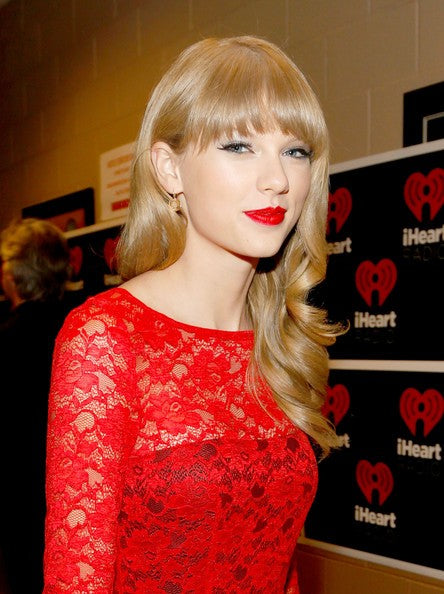 Red Taylor Swift Lace long Sleeves Dress Knee Length Prom Red Carpet Dress IHeartRadio Music Festival