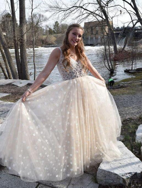 Sexy V Back Prom Tulle Prom Dresses Beading Evening Dresses
