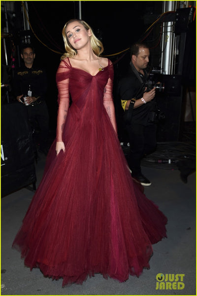Burgundy Miley Cyrus Off The Shoulder Ruched Dress Tulle Prom Celebrity Evening Dress Grammys Ball Gown Online