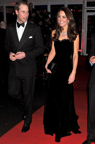 Black Duchess of Cambridge Kate Middleton Off the Shoulder Dress Velvet prom Celebrity Formal Dress Imperial War Museum