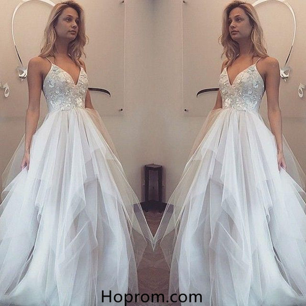 Ivory Spaghetti Straps V-neck Prom Dresses with Appliques