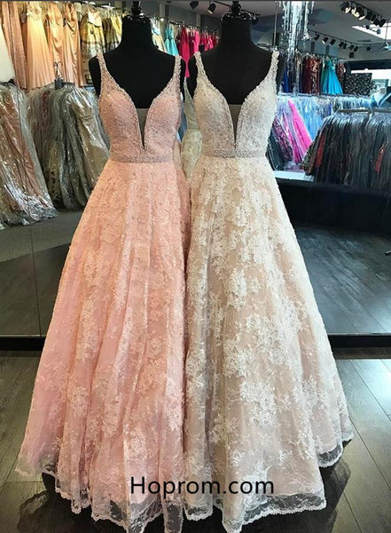Elegant Lace Prom Dresses 2018 Beaded V Neckline Evening Dresses