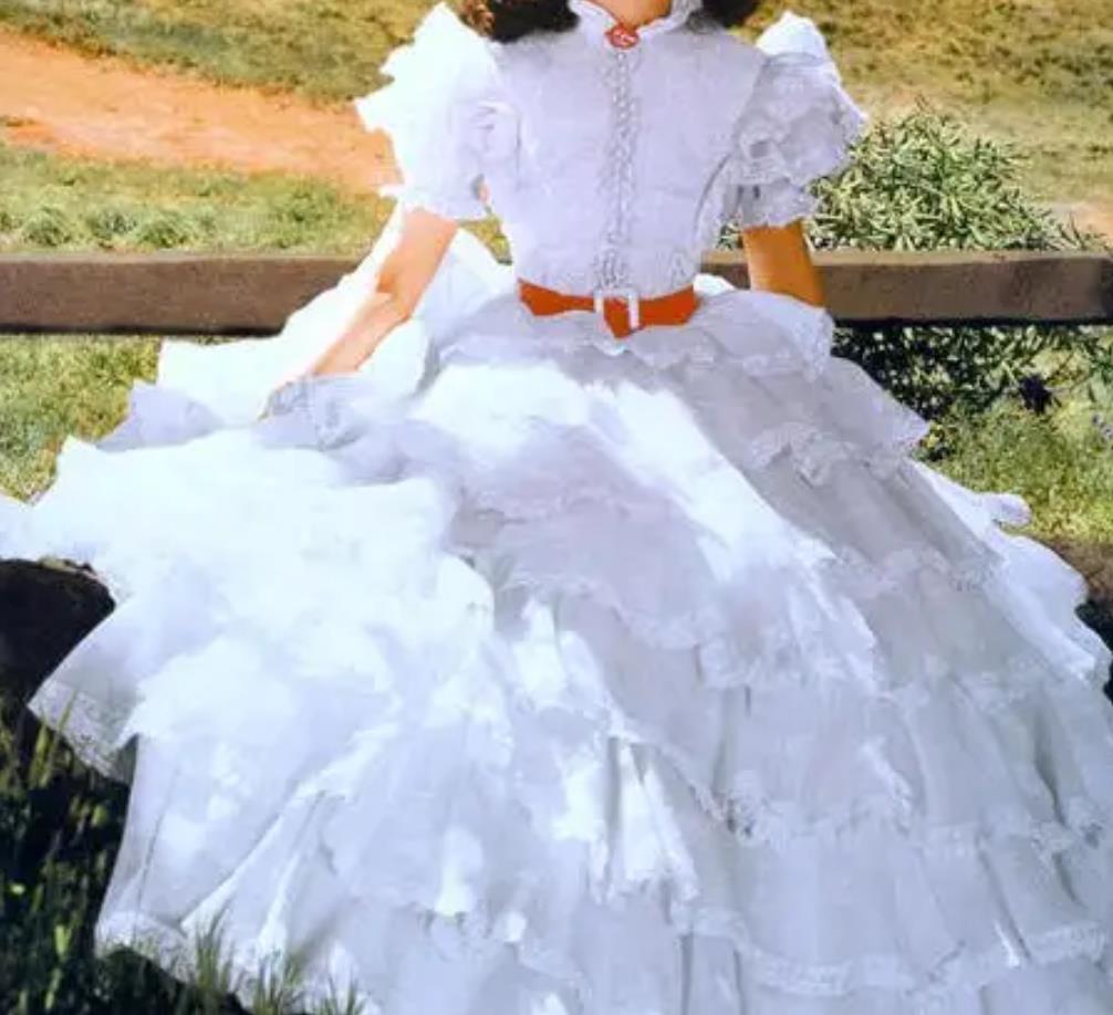 Scarlett O'Hara White Prayer Dress by Vivien Leigh Gone with the Wind Hoprom Scarlett O'Hara White Prayer Dress by Vivien Leigh Gone with the Wind Hoprom