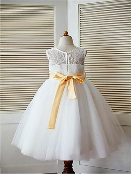 Princess Lace Tulle Scoop Sleeveless Flower Girl Dresses Tea Length Dress