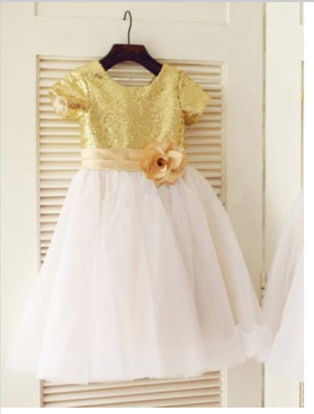 Tulle Short Sleeves Sequin Long Flower Girl Dresses With Hand-Made Flower