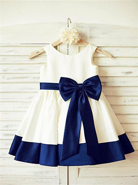 Satin Princess Sleeveless Flower Girl Dresses Tea Length With Bowknot