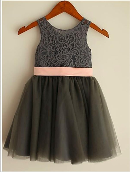Tulle Princess Sleeveless Flower Girl Dresses Tea Length with Bowknot