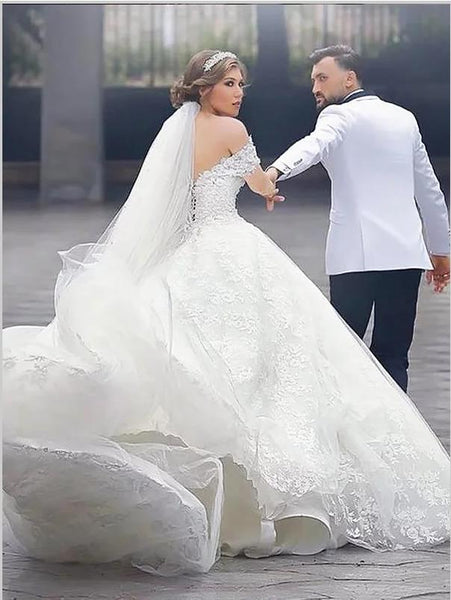 Lace Tulle Off Shoulder Short Sleeves Wedding Dresses Court Train Ball Gown